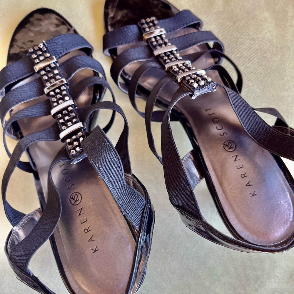 Karen Scott Black Strappy Sandals